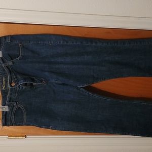 Old Navy jeans. The Dreamer. Size 16 Regular. EUC.